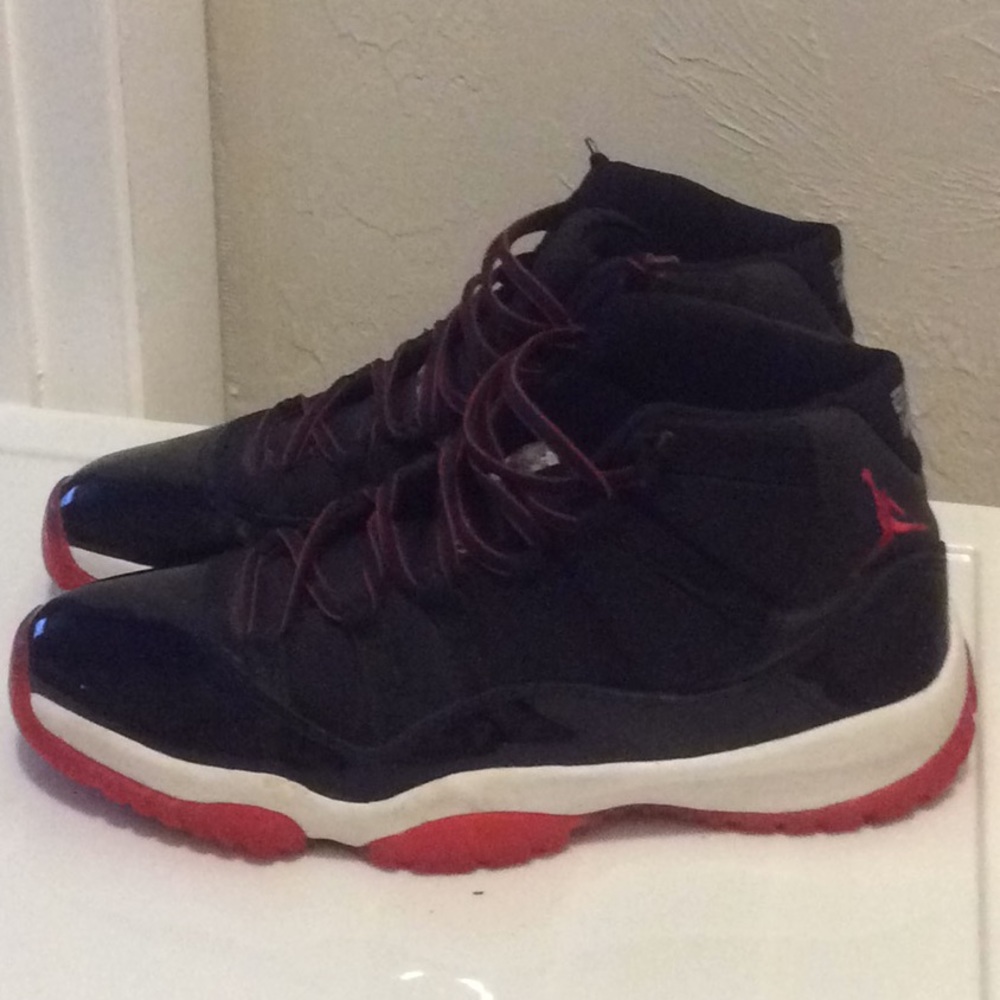 Size  12 2001 Bred 2001 Release Air Jordan 11